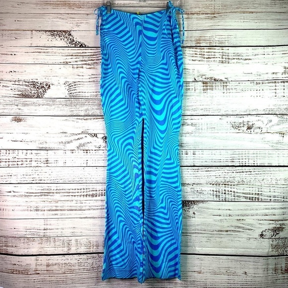 ZARA SIZE XS SPRING BLUE SATIN FLARE SUMMERPANTS 70’S INSPIRE SWIRL COSTUME NWOT - Picture 3 of 13